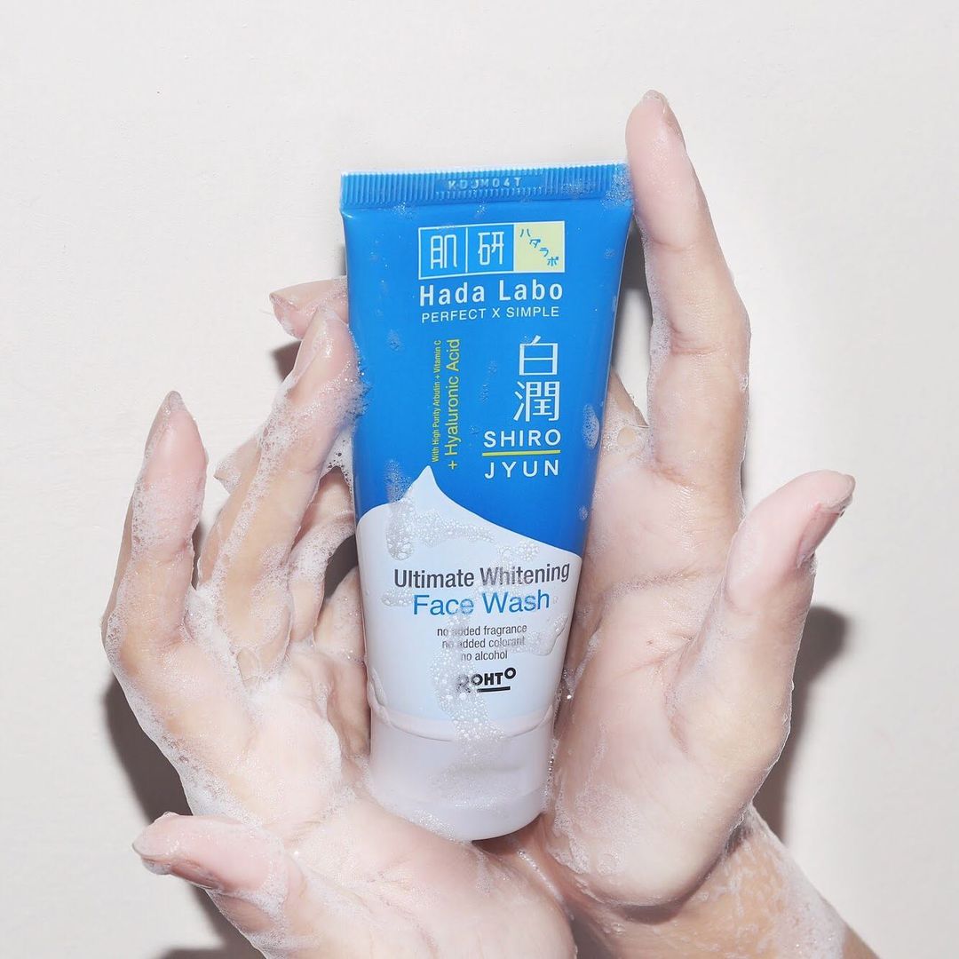 Hadalabo Shirojyun Ultimate Whitening Face Wash 50gr