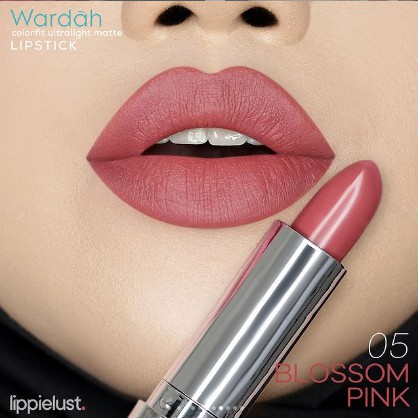 Wardah Colorfit Ultralight Matte Lipstick 05 Blossom Pink Wardah Colorfit Ultralight Matte Lipstick 05 Blossom Pink