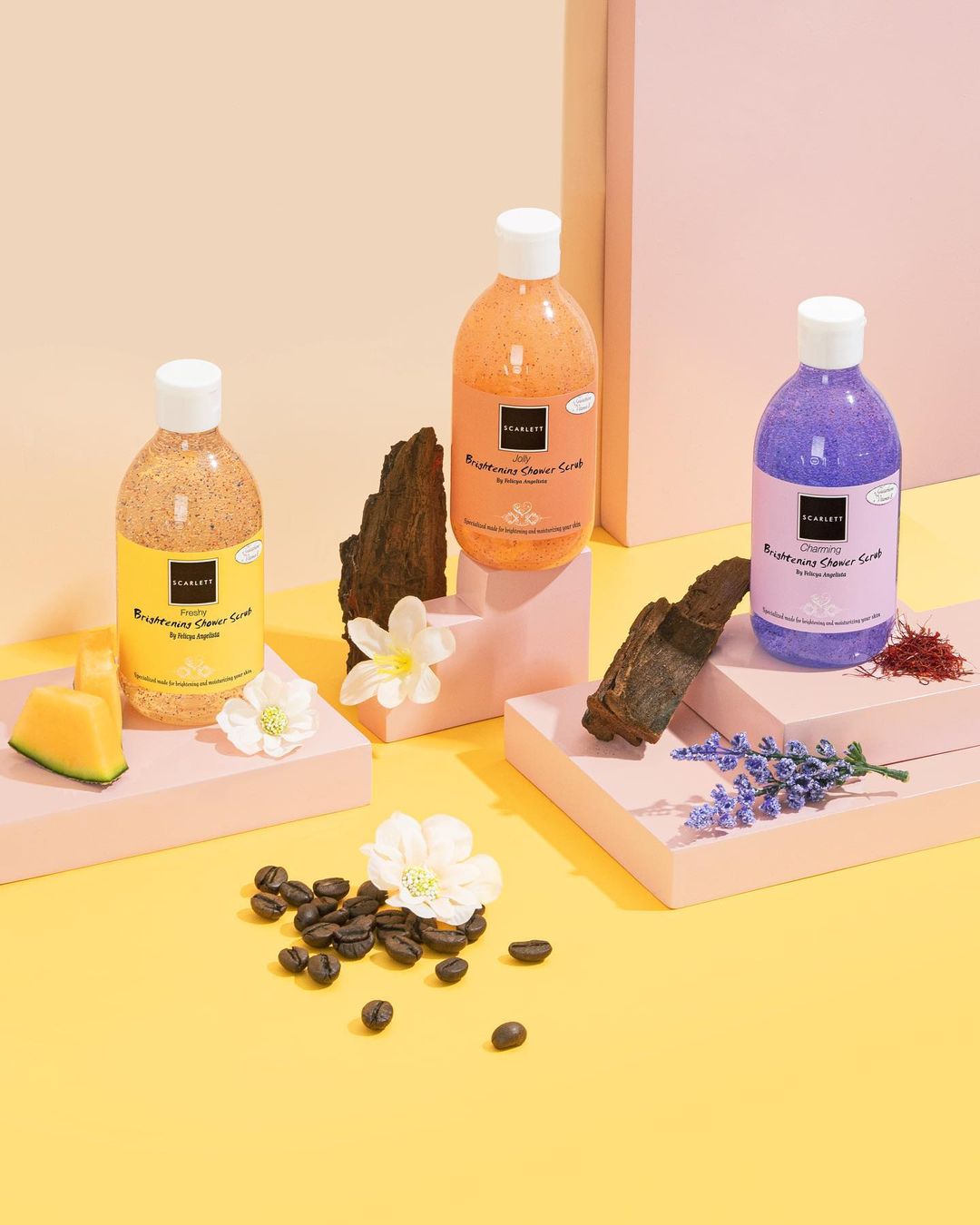 SCARLETT Shower Scrub Jolly 300ml