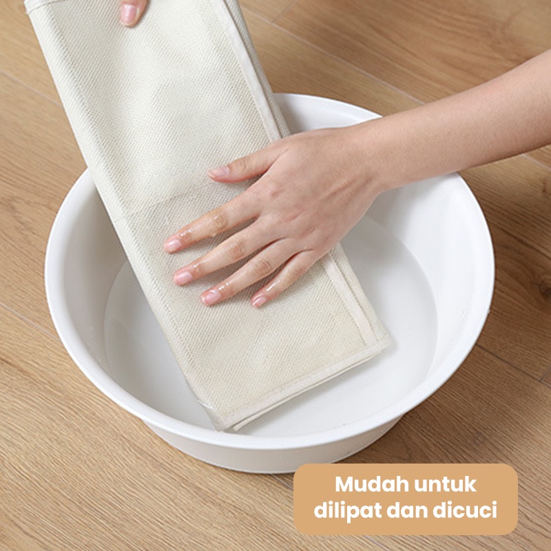 Hanging Underwear Pouch 30 Sekat Bahan Jaring (2 Sisi)