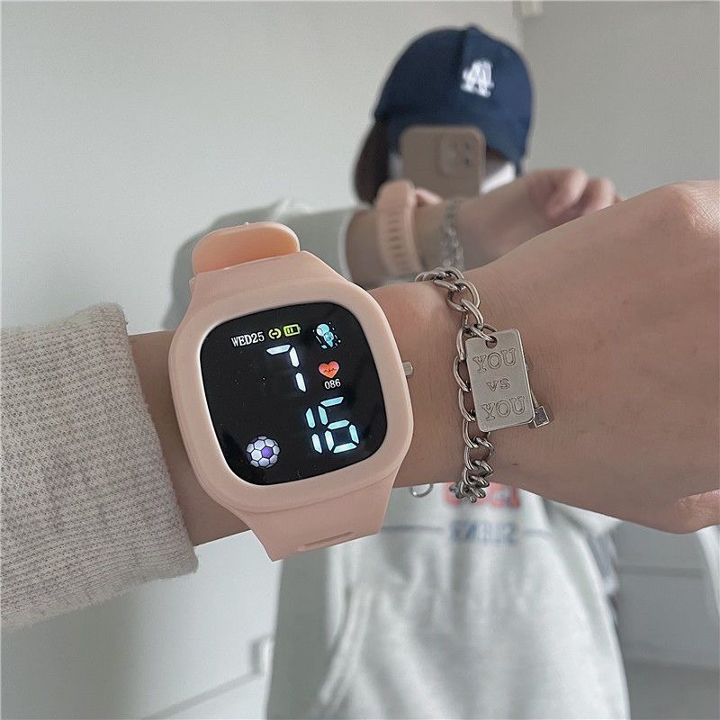 Jam Tangan LED Digital Kotak Strap Rubber Jam Tangan LED Digital Kotak Strap Rubber