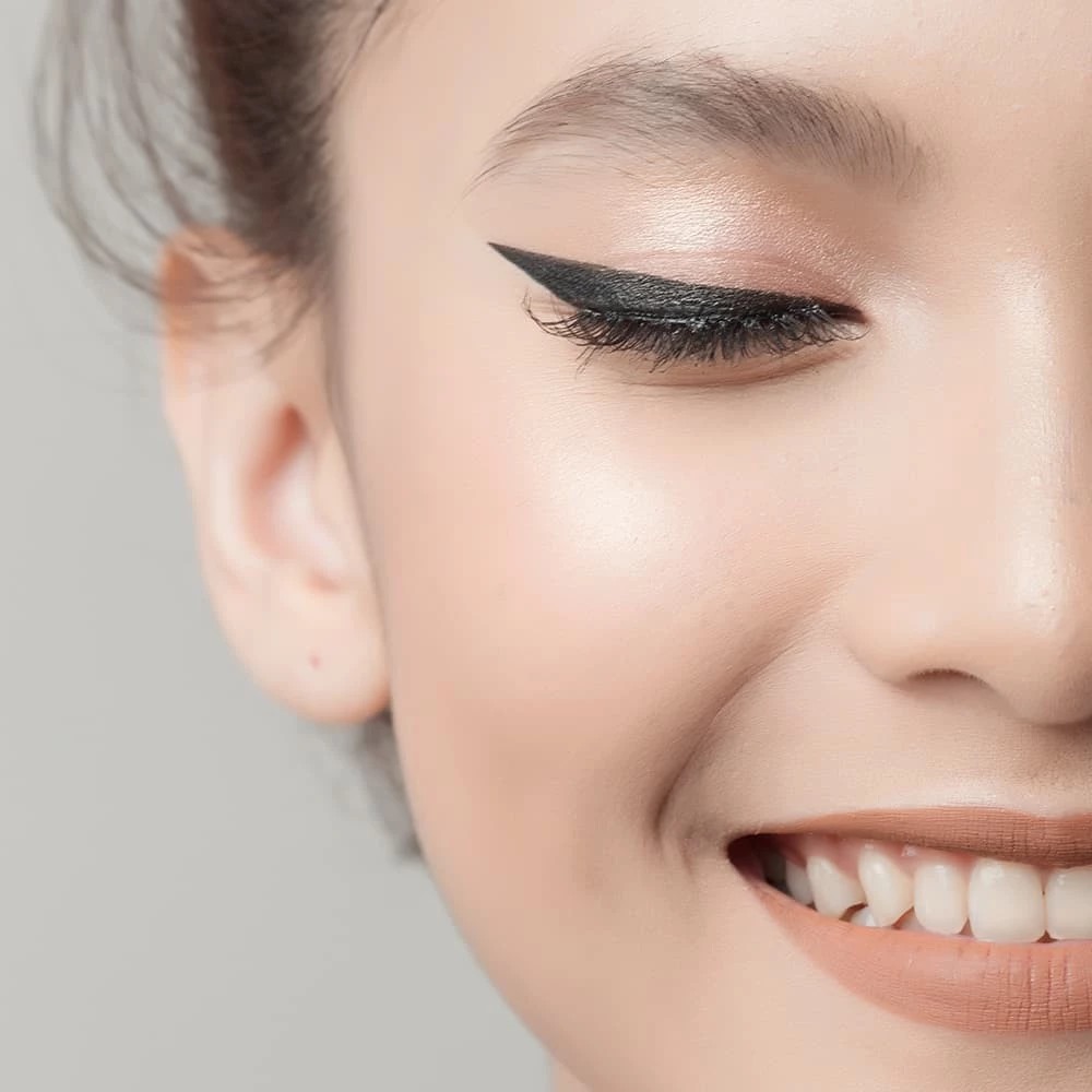 BLP Matte Liner Pitch Black (Eyeliner)