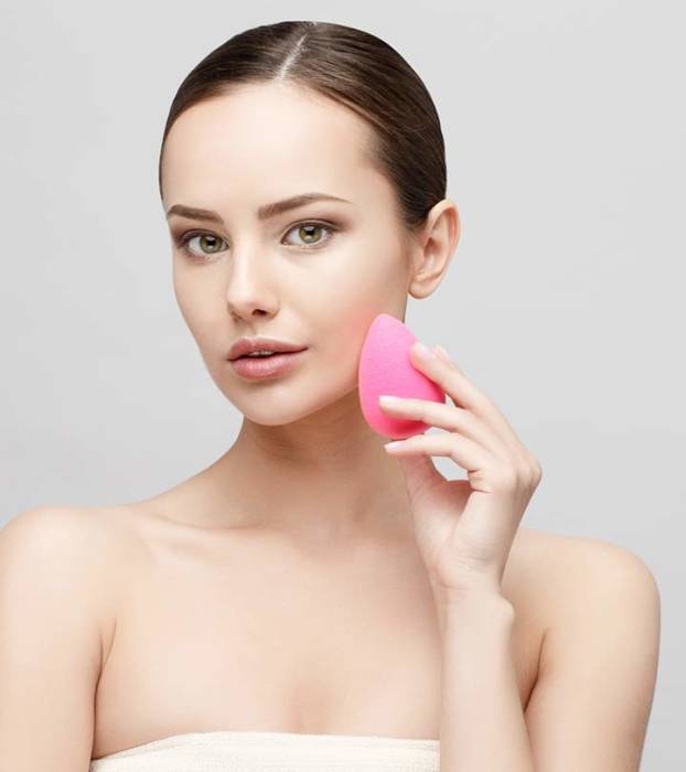 Powder Puff Beauty Blender (Blending Sponge)