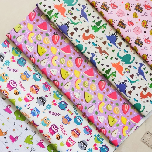 Kertas Kado Motif Fancy 65x45 cm (Gift Wrap) Kertas Kado Motif Fancy 65x45 cm (Gift Wrap)