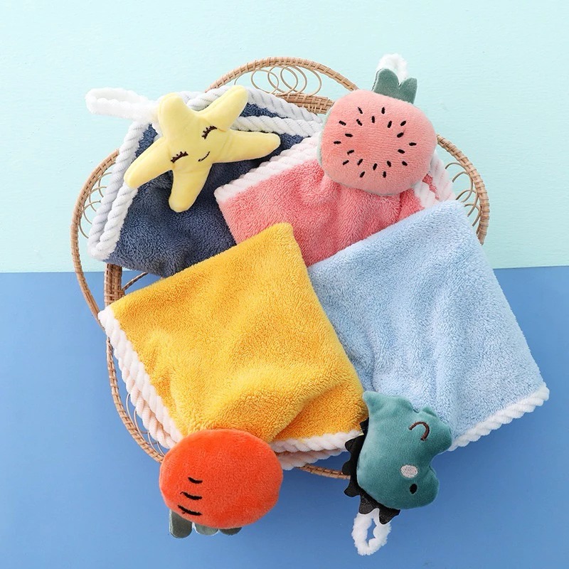 Handtowel Gantung Karakter 3D - Wortel (Lap Tangan / Serbet / Wash Cloth)