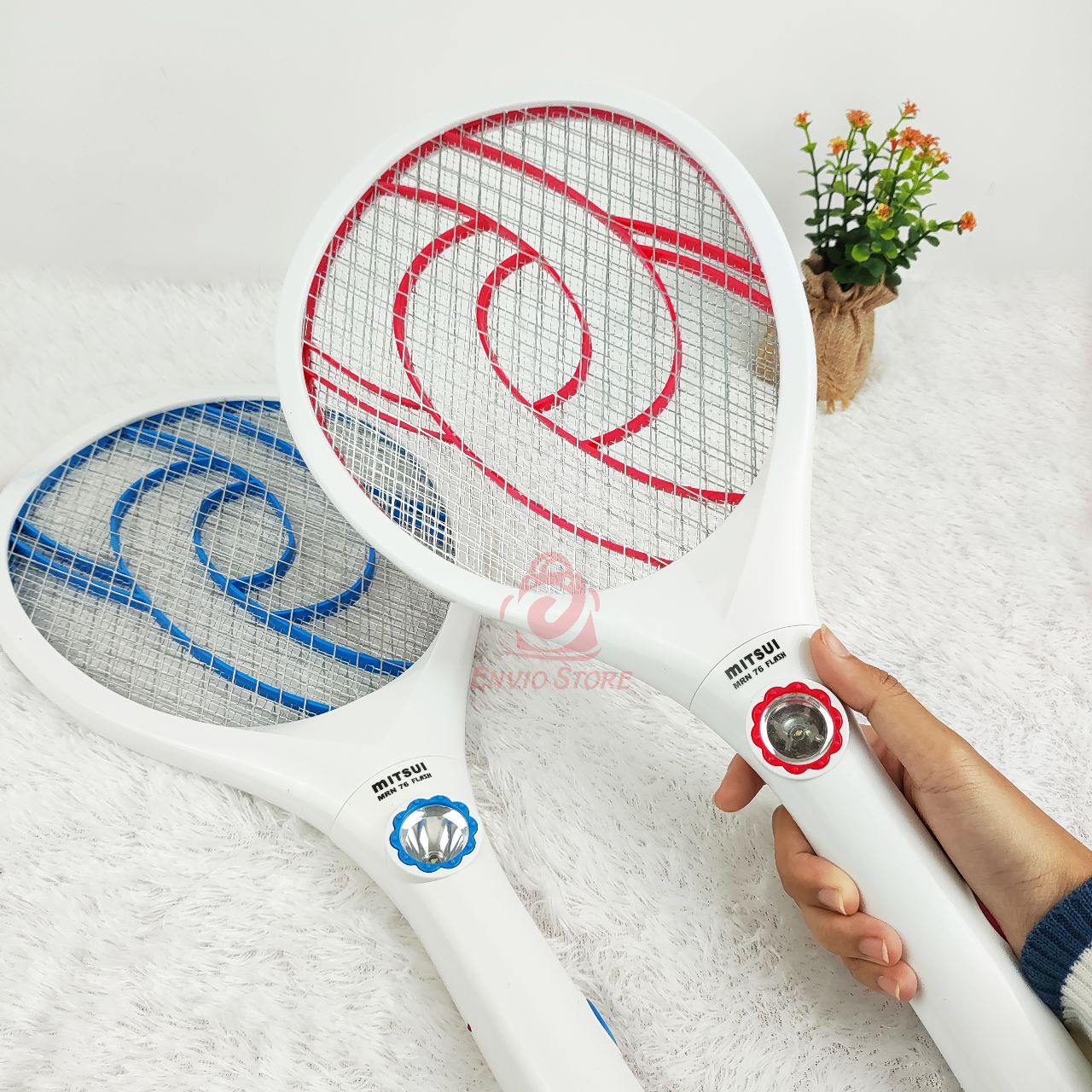 Mitsui Raket Nyamuk Elektrik Rechargeable - Flash MRN 76